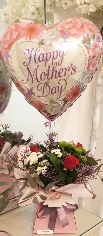 LEAVE IT TO US   BALLOON AND BOX ARRANGEMENT